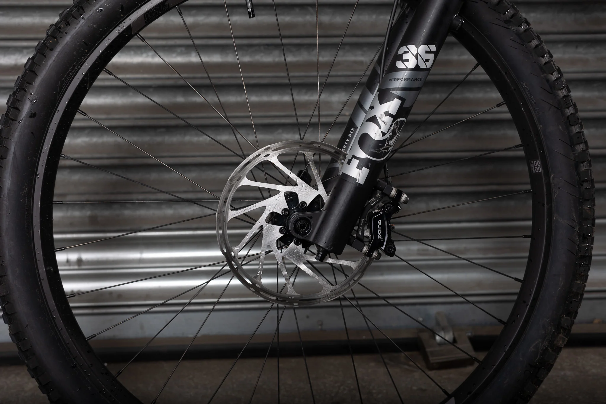 Ex-Demo 2025 Switch 6 Pro, Large, Yorkshire Teal - Image 9