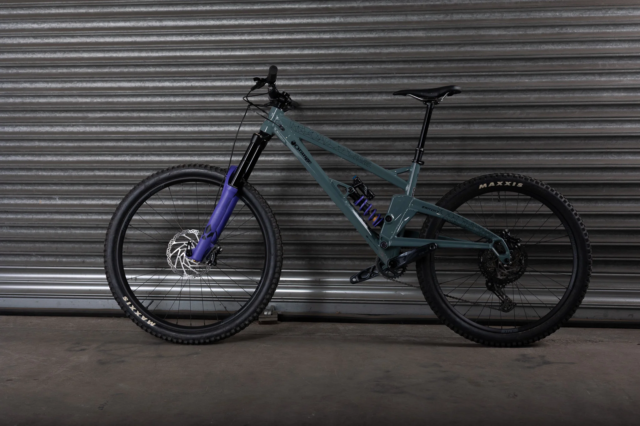 Ex-Demo 2025 Switch 7 SE, Medium, Earl Grey - Image 10