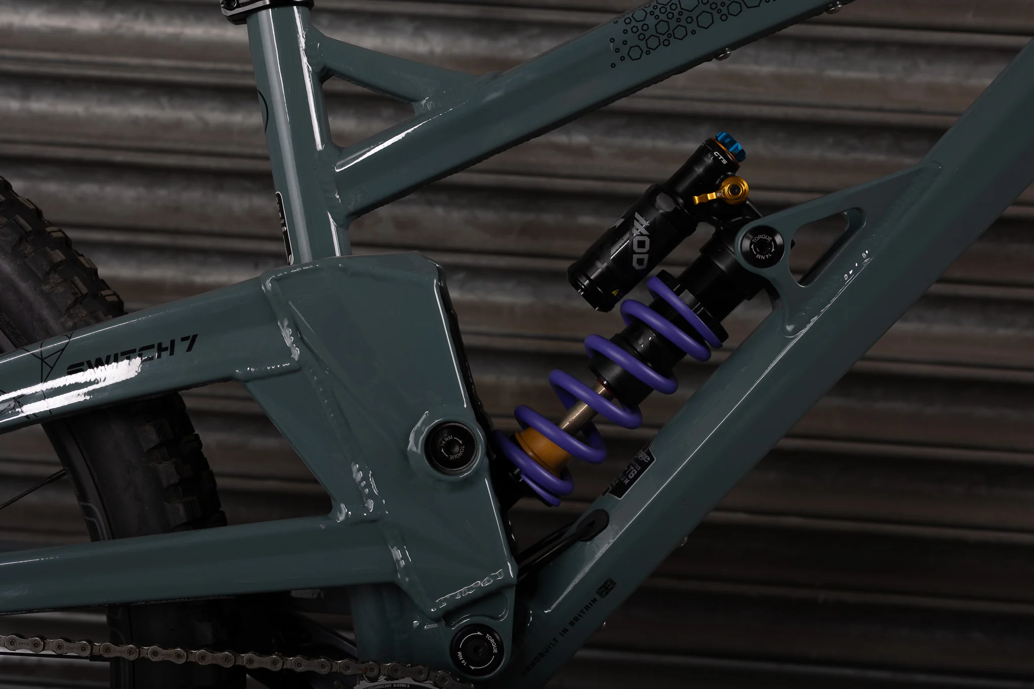 Ex-Demo 2025 Switch 7 SE, Medium, Earl Grey - Image 6