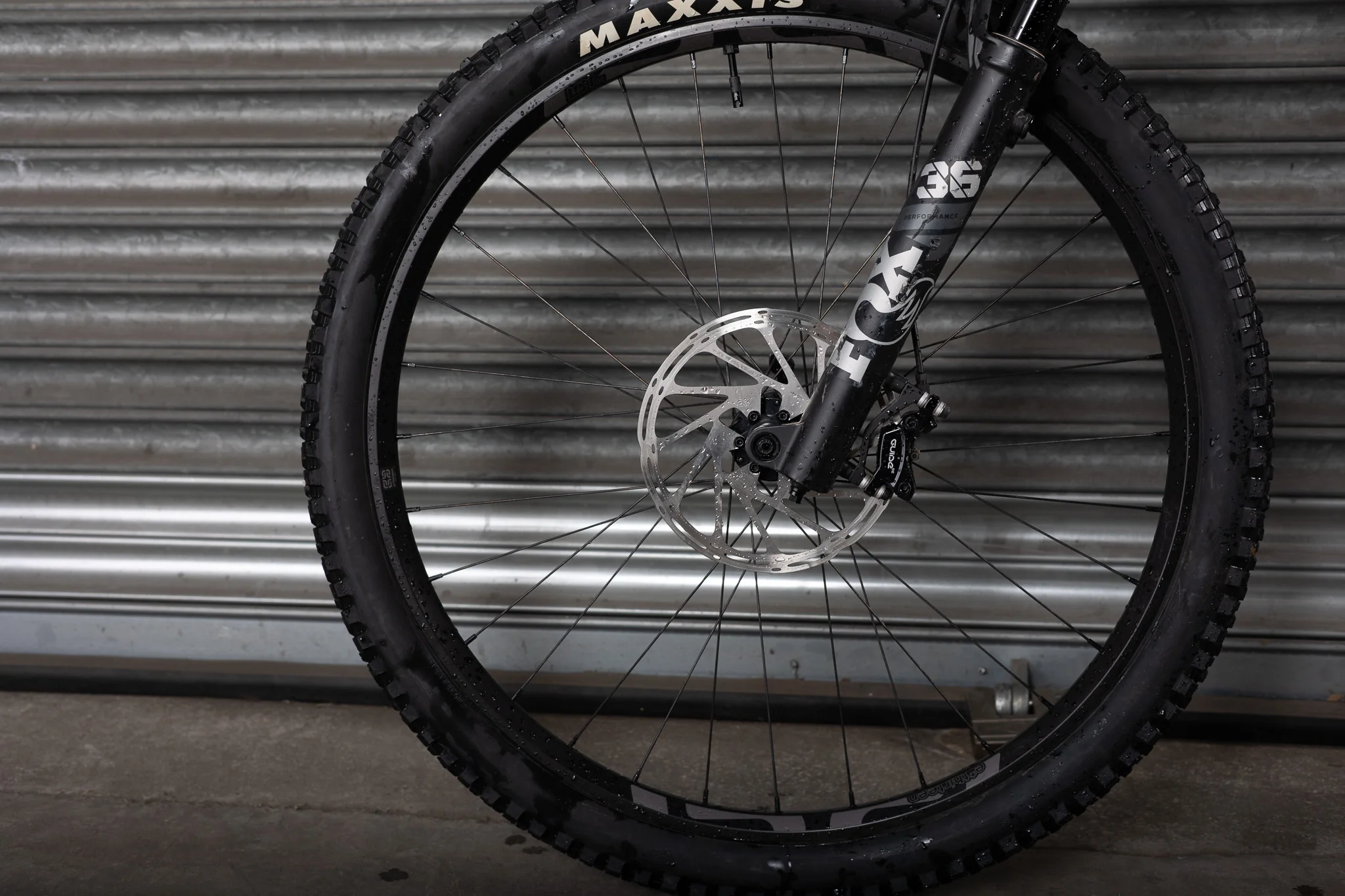 Ex-Demo 2025 Stage 6 Pro, Medium, Silver Treasure - Image 10