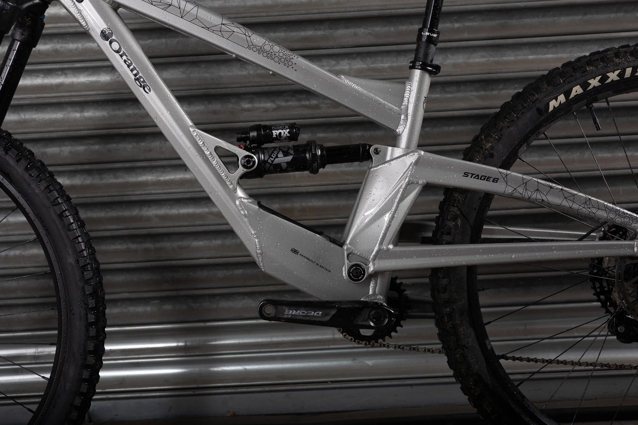 Ex-Demo 2025 Stage 6 Pro, Medium, Silver Treasure - Image 11