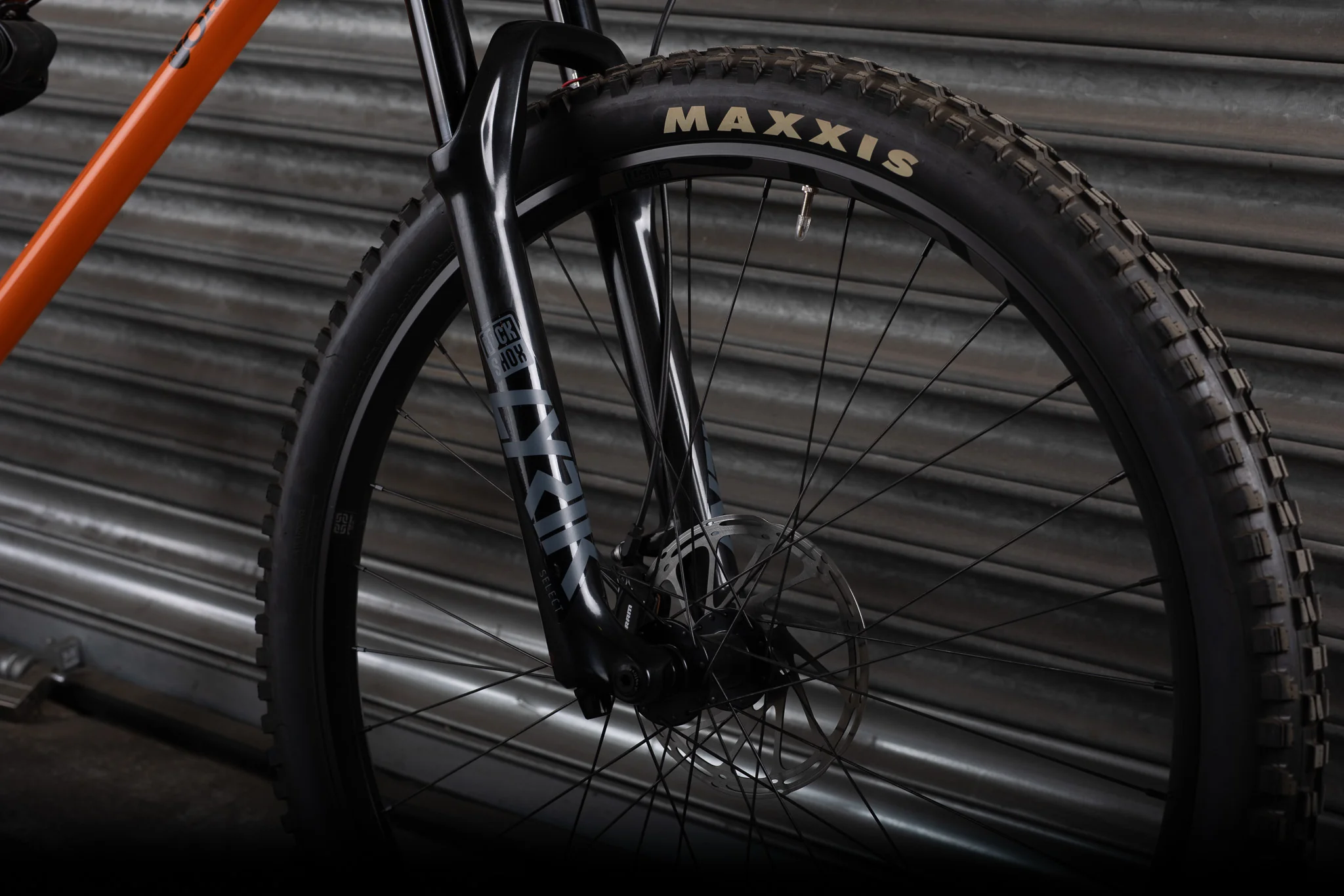 P7 MX RS, Large, Fizzy Orange - Image 5